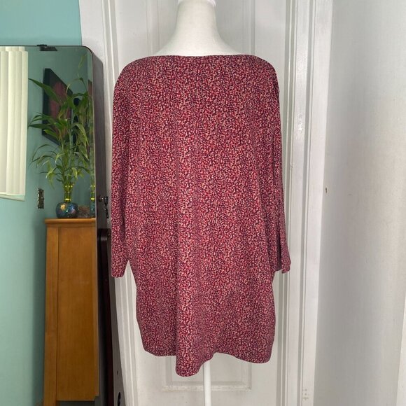 Catherines Pink & Purple Asymmetrical Print, 3/4 Sleeve Top, Size 2X #283 - Picture 5 of 10